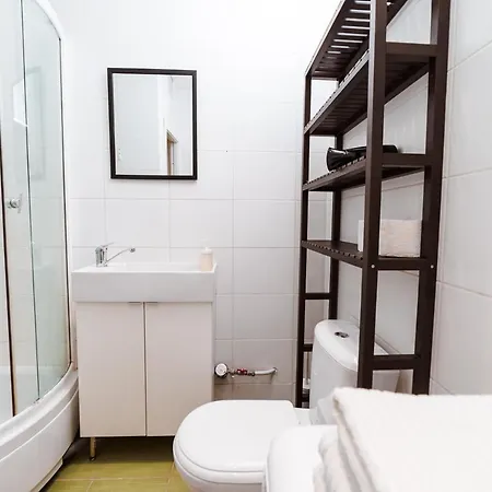 Private Classical In Trendy Uptown Area Wilna