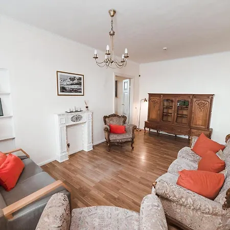 Apartment Private Classical In Trendy Uptown Area Wilna